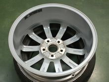 Load image into Gallery viewer, 1x Alufelge 17 Zoll 6.0&quot; 5x112 48ET Glanz Silber 5G0601025K Vw Rim Wheel