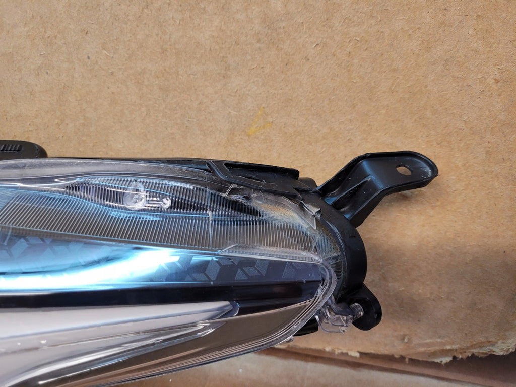 Frontscheinwerfer Toyota Yaris Full LED Links Scheinwerfer Headlight SCH7848769193bl
