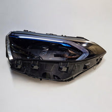 Laden Sie das Bild in den Galerie-Viewer, Frontscheinwerfer Mercedes-Benz Eqa Eqb A2439060100 LED Links Headlight