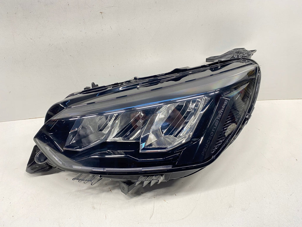 Frontscheinwerfer Peugeot 2008 208 II 9833036380 LED Links Headlight