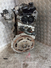 Laden Sie das Bild in den Galerie-Viewer, Motor Audi A4 B9 DET 2.0 TDI 100TKm 2019 Diesel Engine Unkomplett