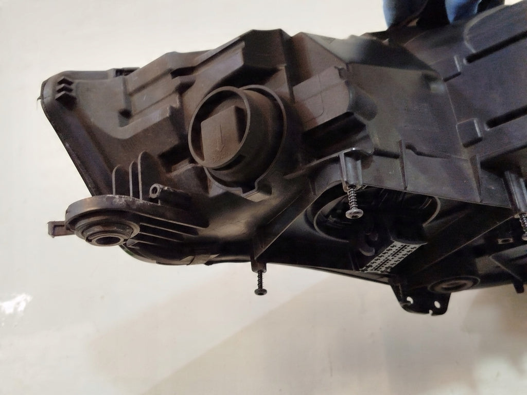 Frontscheinwerfer Audi A4 B9 8W0941034A Rechts Scheinwerfer Headlight