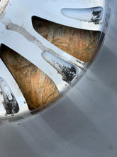 Load image into Gallery viewer, 1x Alufelge 19 Zoll 9.0" 5x120 18ET 6858875 BMW Rim Wheel FEL1121179047ky