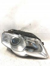 Load image into Gallery viewer, Frontscheinwerfer VW Passat 3C0941006M Rechts Scheinwerfer Headlight SCH5756782185ua