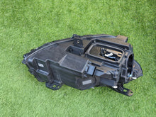 Laden Sie das Bild in den Galerie-Viewer, Frontscheinwerfer Mercedes-Benz W176 A1769068900 LED Links Headlight SCH2868922860tf