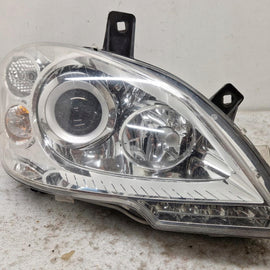 Frontscheinwerfer Mercedes-Benz Vito W639 A6398202961 Xenon Rechts Headlight SCH3088606050wq