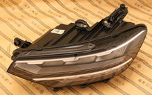 Load image into Gallery viewer, Frontscheinwerfer VW Passat B8 3G1941035P LED Links Scheinwerfer Headlight SCH7179836908bl