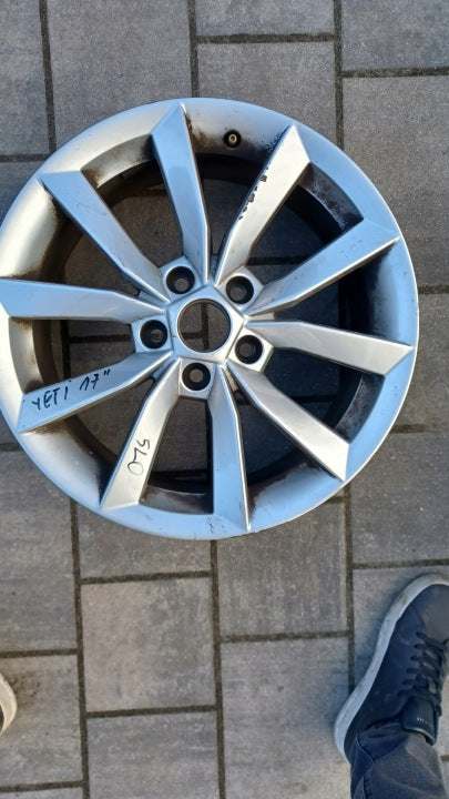 1x Alufelge 17 Zoll 7.0" 5x112 45ET Glanz Silber 5L0601025K Skoda Yeti Rim Wheel FEL8839219922fk