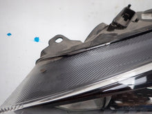 Laden Sie das Bild in den Galerie-Viewer, Frontscheinwerfer Ford Focus F1EB-13W030-ED Links Scheinwerfer Headlight SCH6811527046es