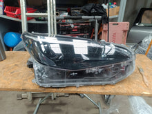 Laden Sie das Bild in den Galerie-Viewer, Frontscheinwerfer Toyota Yaris Cross 0D-312 LED Rechts Scheinwerfer Headlight SCH7803725325da