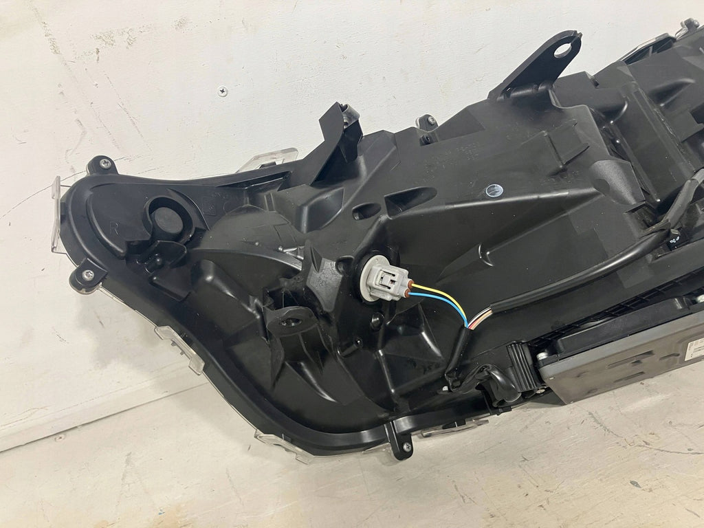 Frontscheinwerfer Toyota V 8990842020 LED Rechts Scheinwerfer Headlight SCH8176881147vb