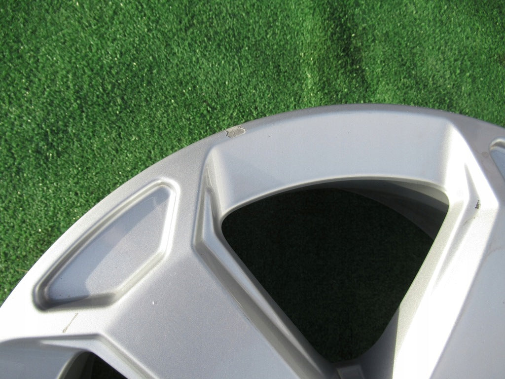 1x Alufelge 17 Zoll 7.0" 5x112 45ET Silber 81A071497A Audi Q2 Rim Wheel FEL5554432470tn