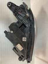 Laden Sie das Bild in den Galerie-Viewer, Frontscheinwerfer Mercedes-Benz W213 A2139069508 LED Links Headlight SCH3763111986lf