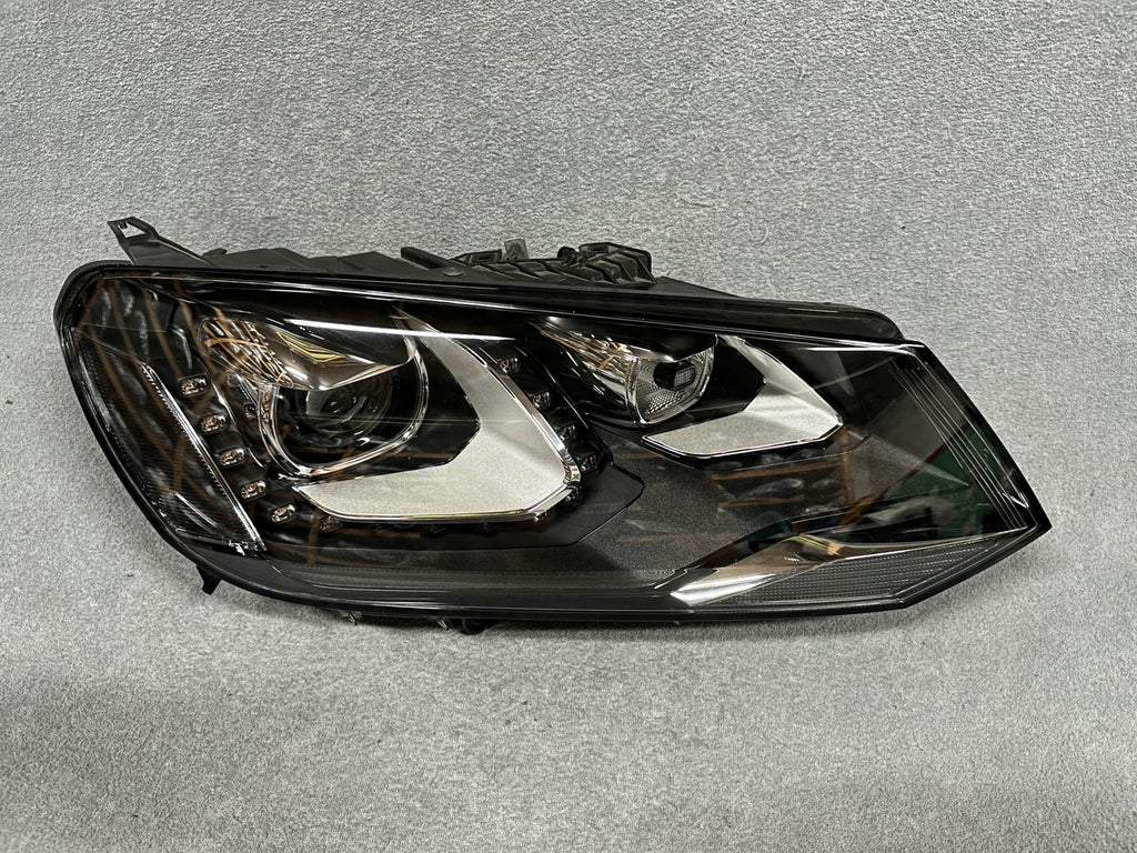 Frontscheinwerfer VW Touareg 7P1941034 Xenon Rechts Scheinwerfer Headlight