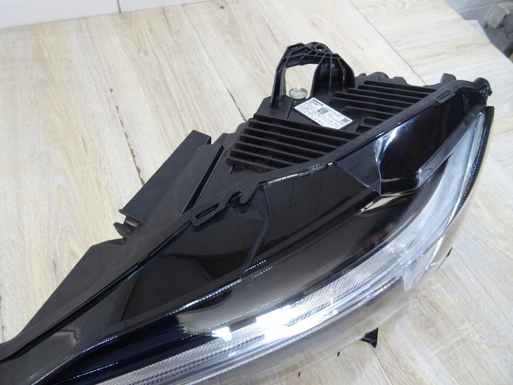 Frontscheinwerfer Volvo Xc60 II 32338984 LED Links Scheinwerfer Headlight SCH8016804739zy