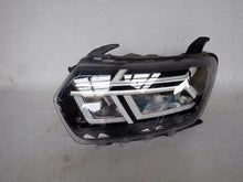 Laden Sie das Bild in den Galerie-Viewer, Frontscheinwerfer Dacia Duster 260602465R Full LED Links Scheinwerfer Headlight