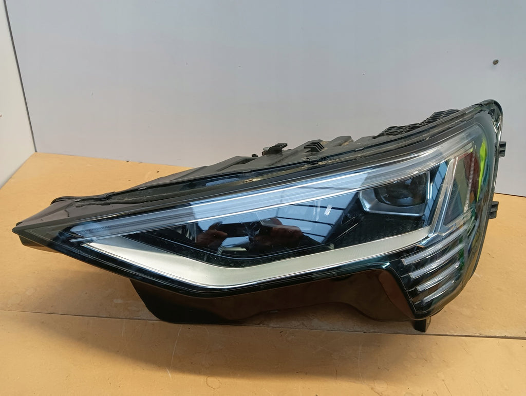 Frontscheinwerfer Audi E-Tron 4KE941039 LED Links Scheinwerfer Headlight