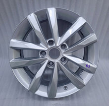 Load image into Gallery viewer, 1x Alufelge 16 Zoll 6.5&quot; 5x112 48ET Glanz Silber 5TA601025 VW Touran Rim Wheel