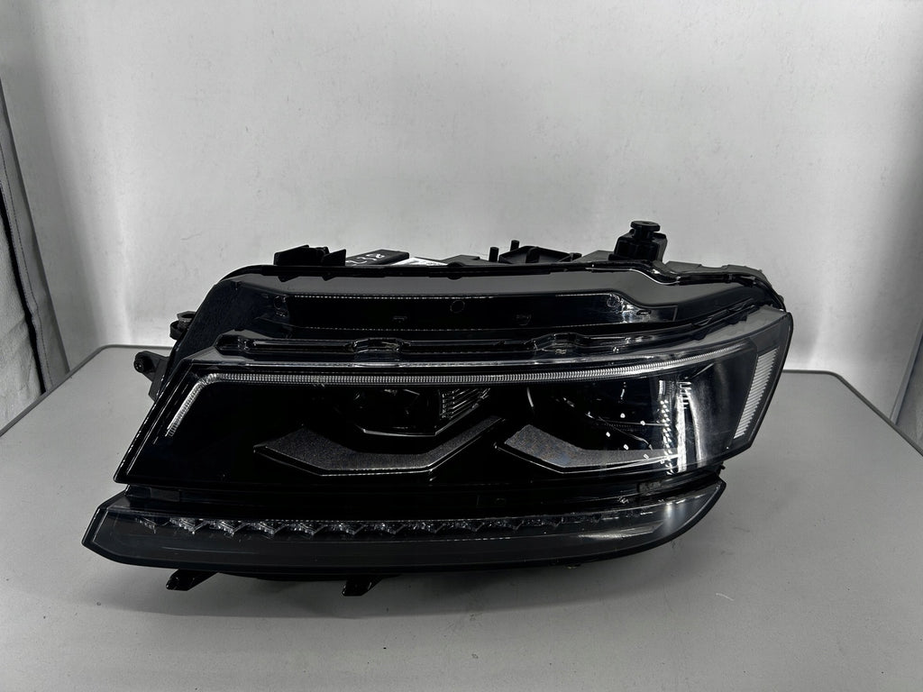 Frontscheinwerfer VW Tiguan Allspace 5NN941081C LED Rechts oder Links