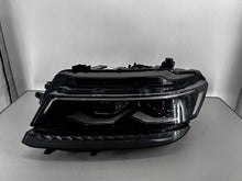 Laden Sie das Bild in den Galerie-Viewer, Frontscheinwerfer VW Tiguan Allspace 5NN941081C LED Rechts oder Links