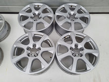 Laden Sie das Bild in den Galerie-Viewer, 4x Alufelge 17 Zoll 7.0" 5x112 39ET 4D0601025AJ Audi C6 B8 Rim Wheel FEL3007317501uz