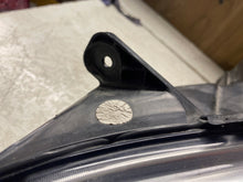 Laden Sie das Bild in den Galerie-Viewer, Frontscheinwerfer Tesla Model S 1053574-00-C LED Links Scheinwerfer Headlight