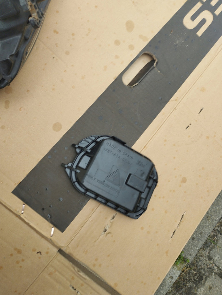 Frontscheinwerfer Seat Exeo 3R1941007H Xenon Ein Stück (Rechts oder Links)