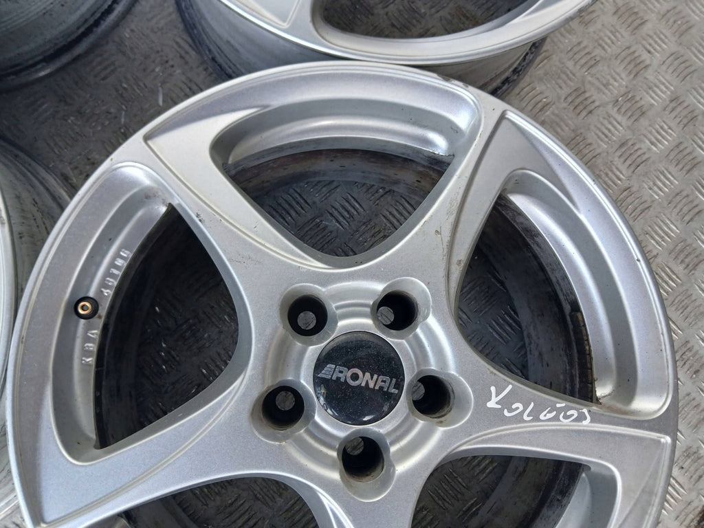 4x Alufelge 18 Zoll 5x114.3 35ET KBA48106 Renault Koleos I Rim Wheel FEL6049354889uu