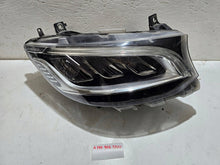 Laden Sie das Bild in den Galerie-Viewer, Frontscheinwerfer Mercedes-Benz Sprinter A9109065100 Rechts Headlight SCH8643406142pg
