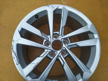 Load image into Gallery viewer, 1x Alufelge 17 Zoll 6.5&quot; 5x112 46ET 8Y0601025E Audi A3 Rim Wheel