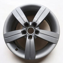 Load image into Gallery viewer, 1x Alufelge 17 Zoll 8.0&quot; 5x112 47ET 8J0601025C Audi Tt Rim Wheel