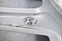 Load image into Gallery viewer, 1x Alufelge 16 Zoll 6.5" 5x114.3 45ET Glanz 52910-D7120 Hyundai Tucson Rim Wheel FEL5873231163ww