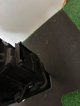 Load image into Gallery viewer, Frontscheinwerfer Audi Q2 81A941034 LED Rechts Scheinwerfer Headlight