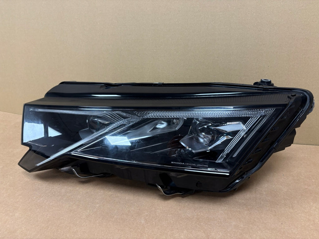 Frontscheinwerfer Skoda Octavia IV 5E4941035 Full LED Links Headlight SCH3207983511fp