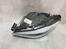Laden Sie das Bild in den Galerie-Viewer, Frontscheinwerfer BMW 5 F11 1EL010131-21 1EL010131-22 Xenon Ein Satz Headlight SCH8780978642qd