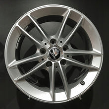 Laden Sie das Bild in den Galerie-Viewer, 4x Alufelge 16 Zoll 6.5" 5x112 44ET A1774010100 Mercedes-Benz Superb III Octavia FEL2458086273po
