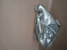 Load image into Gallery viewer, Frontscheinwerfer Toyota Corolla Verso Links Scheinwerfer Headlight SCH2388048613kl