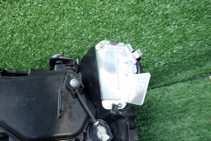 Frontscheinwerfer VW Passat 3J1941006 85122000 Rechts Scheinwerfer Headlight SCH5611133011zf