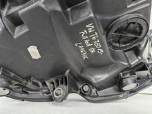 Laden Sie das Bild in den Galerie-Viewer, Frontscheinwerfer VW T6 7E1941035A Links Scheinwerfer Headlight SCH2607267132jt