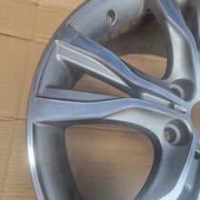 Load image into Gallery viewer, 1x Alufelge 18 Zoll 8.0" 5x120 57ET Glanz Grau 6855093 BMW Active Tourer F45 F46 FEL2576075098vw