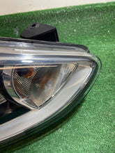Laden Sie das Bild in den Galerie-Viewer, Frontscheinwerfer Hyundai I10 92102-B9000 Rechts Scheinwerfer Headlight SCH7175619359dy