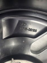 Load image into Gallery viewer, 1x Alufelge 17 Zoll 7.0&quot; 5x114.3 50ET 52910-DD100 Hyundai Elantra Rim Wheel