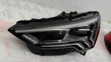 Laden Sie das Bild in den Galerie-Viewer, Frontscheinwerfer Audi Q3 83A941035 LED Links Scheinwerfer Headlight SCH6330929677ft