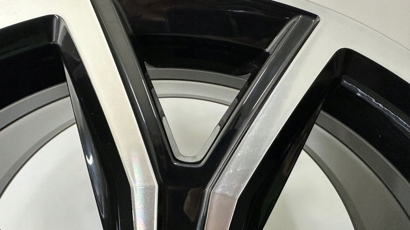 1x Alufelge 18 Zoll 7.0" 5x100 39ET Glanz Schwarz 2GM601025F VW T-Cross FEL8279155113yb