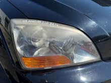 Load image into Gallery viewer, Frontscheinwerfer Kia Sorento I Rechts Scheinwerfer Headlight SCH2207604565wy