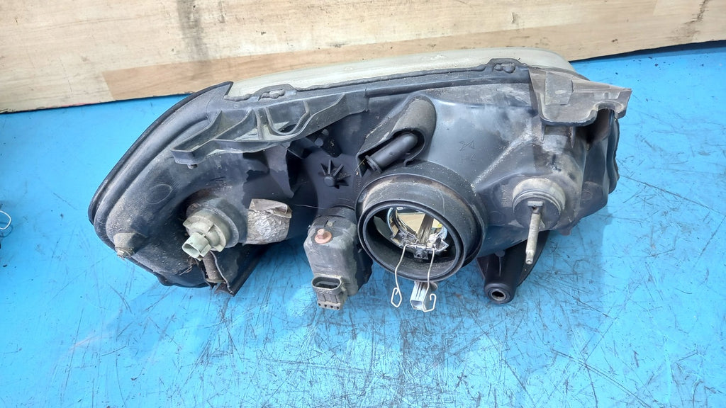 Frontscheinwerfer Mazda Tribute Links Scheinwerfer Headlight