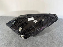Laden Sie das Bild in den Galerie-Viewer, Frontscheinwerfer Mercedes-Benz W177 A1779066304 LED Links Headlight SCH6371199106mr