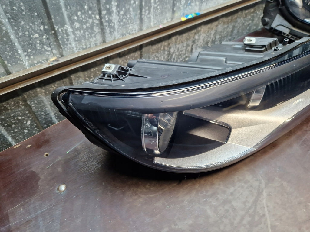 Frontscheinwerfer VW Tiguan 5N1941006B Rechts Scheinwerfer Headlight