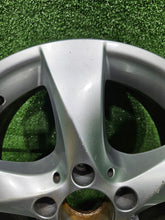 Load image into Gallery viewer, 1x Alufelge 17 Zoll 7.0&quot; 5x112 A4474012200 Mercedes-Benz W447 Rim Wheel