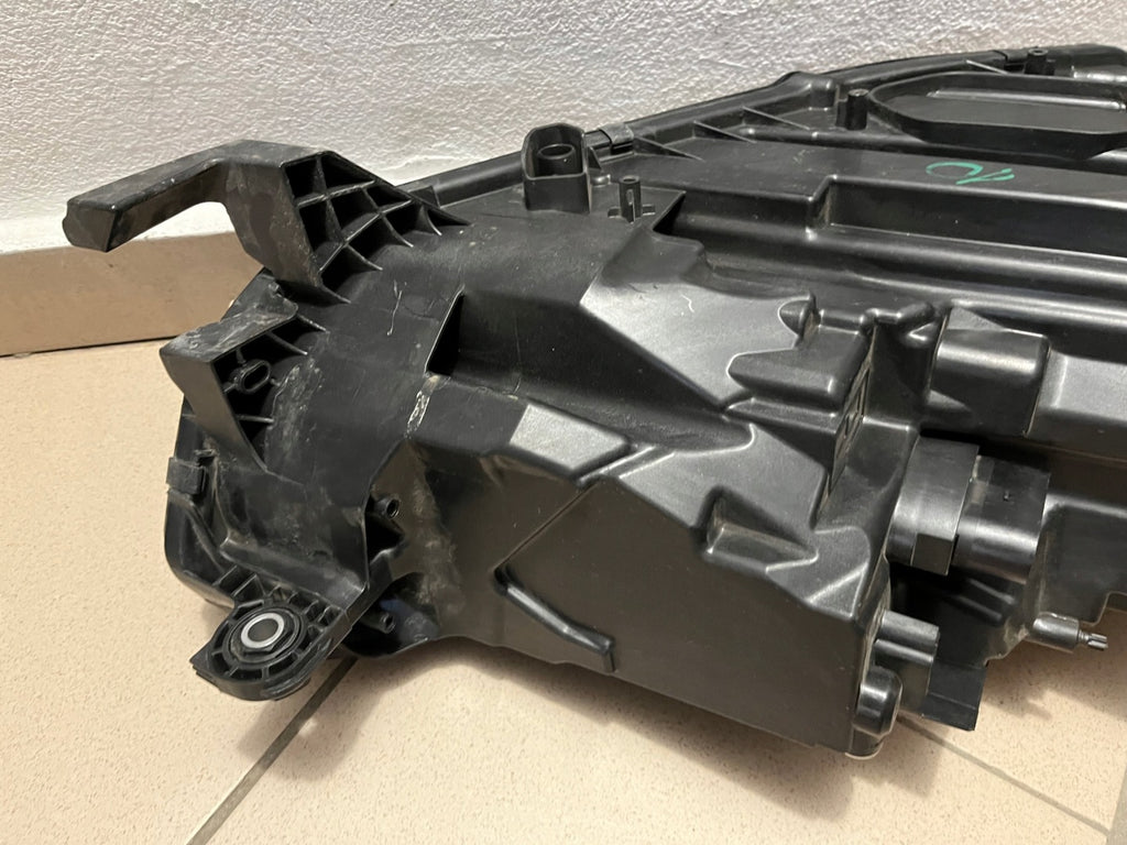 Frontscheinwerfer Skoda Octavia IV 5E4941015B Full LED Links Headlight SCH7685135433hz
